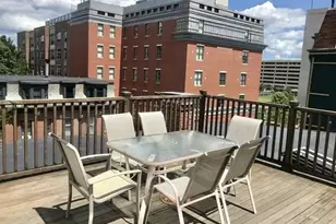 105 E Brookline St, Boston, MA 02118 - Photo 21