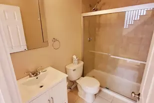 105 E Brookline St, Boston, MA 02118 - Photo 11