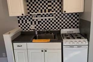 286 S Main St, Haverhill, MA 01835 - Photo 3