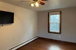 34 Perkins St, Gloucester, MA 01930 - Photo 13