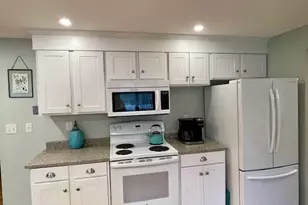 33 Easterly Dr, Sandwich, MA 02537 - Photo 5