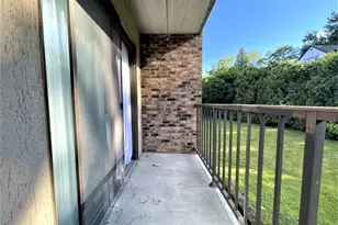 555 Main St, Stoneham, MA 02180 - Photo 7