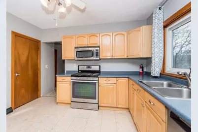 17 Cleveland Ave #1, Everett, MA 02149 - Photo 7