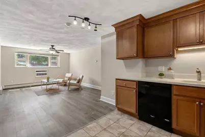 1105 Lexington Street #4-1, Waltham, MA 02451 - Photo 3