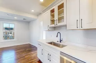 24 Alfred St, Everett, MA 02149 - Photo 17