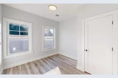 24 Alfred St, Everett, MA 02149 - Photo 27