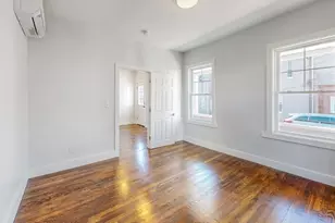 24 Alfred St, Everett, MA 02149 - Photo 9