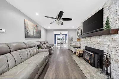 59 Glendale St., Fall River, MA 02720 - Photo 5