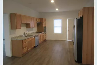 50 R Maplewood Avenue #101, Gloucester, MA 01930 - Photo 5