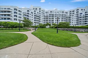 2001 Marina Dr, Quincy, MA 02171 - Photo 33