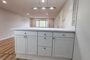 9 Hallmark Gdns, Burlington, MA 01803 - Photo 9