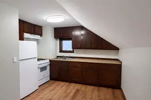 47 Boutwell St, Fall River, MA 02723 - Photo 5