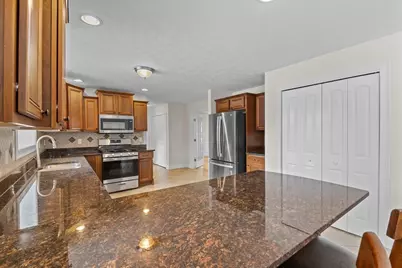 307 Bullard St, Holden, MA 01520 - Photo 13