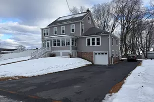 58 Ashley Rd, Holyoke, MA 01040 - Photo 1