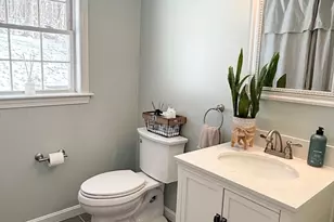 74 Fairview Park Rd, Sturbridge, MA 01566 - Photo 9