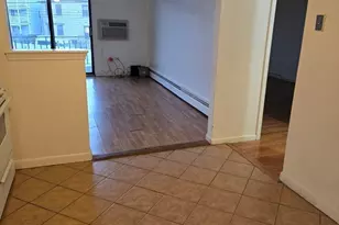 270 E Haverhill St, Lawrence, MA 01841 - Photo 5