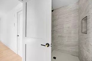 9 Swan St, Beverly, MA 01915 - Photo 23