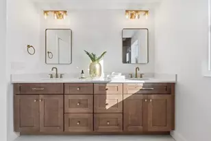 138 Fisher St, Attleboro, MA 02703 - Photo 23