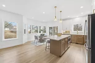 138 Fisher St, Attleboro, MA 02703 - Photo 9