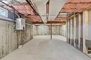 138 Fisher St, Attleboro, MA 02703 - Photo 39