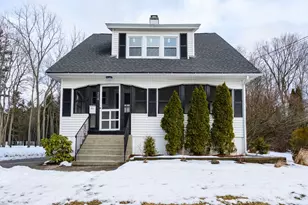 218 Holden St, Worcester, MA 01606 - Photo 1