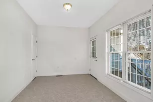 27 Holly Ln, Dracut, MA 01826 - Photo 15