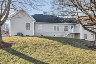 27 Holly Ln, Dracut, MA 01826 - Photo 33