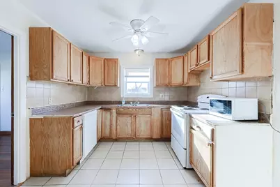 226 W Elm, Brockton, MA 02301 - Photo 15