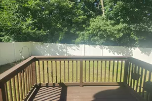 105 Sanborn St, Fitchburg, MA 01420 - Photo 11