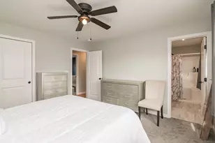 388 Manchester St, Fall River, MA 02721 - Photo 11