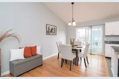 388 Manchester St, Fall River, MA 02721 - Photo 7