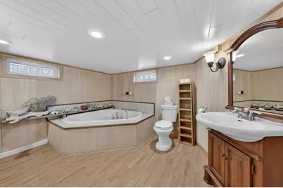 871 Sconticut Neck Rd, Fairhaven, MA 02719 - Photo 29