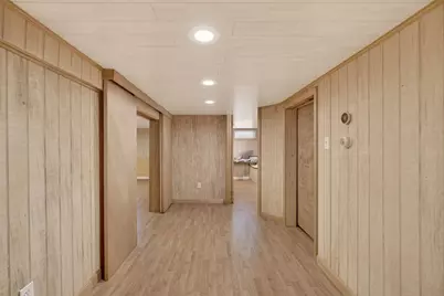 871 Sconticut Neck Rd, Fairhaven, MA 02719 - Photo 27