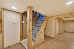 871 Sconticut Neck Rd, Fairhaven, MA 02719 - Photo 23