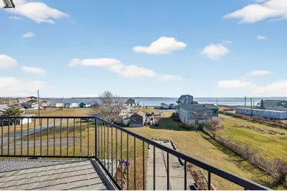 871 Sconticut Neck Rd, Fairhaven, MA 02719 - Photo 15