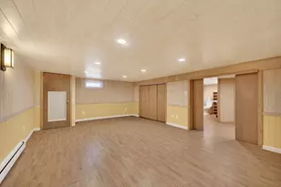 871 Sconticut Neck Rd, Fairhaven, MA 02719 - Photo 25