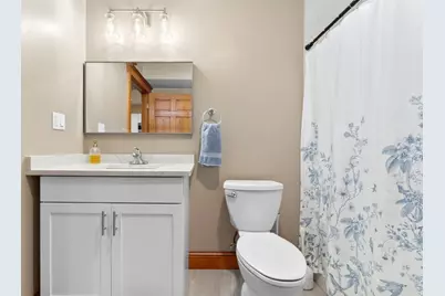 44 Maple St #10, Danvers, MA 01923 - Photo 15