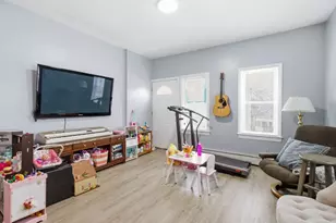 141 Salem St, Fitchburg, MA 01420 - Photo 11