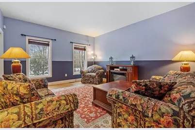 50 Old Farm Rd, Lunenburg, MA 01462 - Photo 27