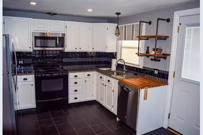 77 Maryknoll St, Boston, MA 02126 - Photo 25