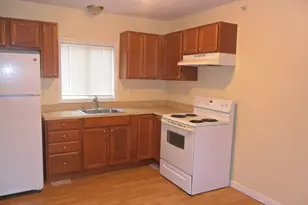 848 Waverly St, Framingham, MA 01702 - Photo 3