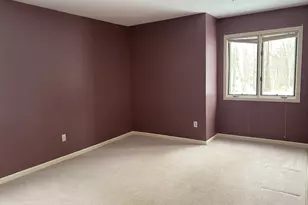 330 Sunderland Rd, Worcester, MA 01604 - Photo 15