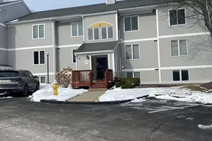 330 Sunderland Rd, Worcester, MA 01604 - Photo 3