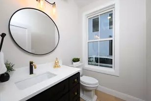 43 Chickatawbut St, Boston, MA 02122 - Photo 15