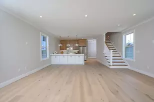 43 Chickatawbut St, Boston, MA 02122 - Photo 13