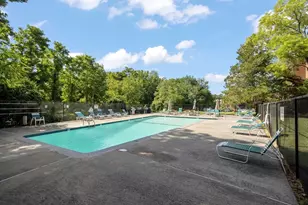 50-56 Broadlawn Park, Boston, MA 02467 - Photo 29