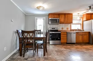 54 Shaw Farm Rd, Holliston, MA 01746 - Photo 5