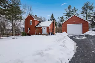 6 Vine St, Pittsfield, MA 01201 - Photo 1