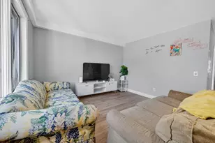 125 Carl St, Fall River, MA 02721 - Photo 15