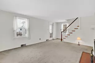 56 Pennsylvania Ave, Springfield, MA 01118 - Photo 11